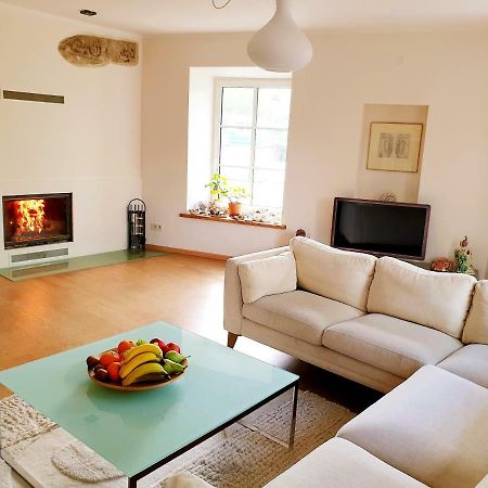 Exceptional Uzupis Bridge 3 Bedroom Apartment วิลนีอุส ภายนอก รูปภาพ